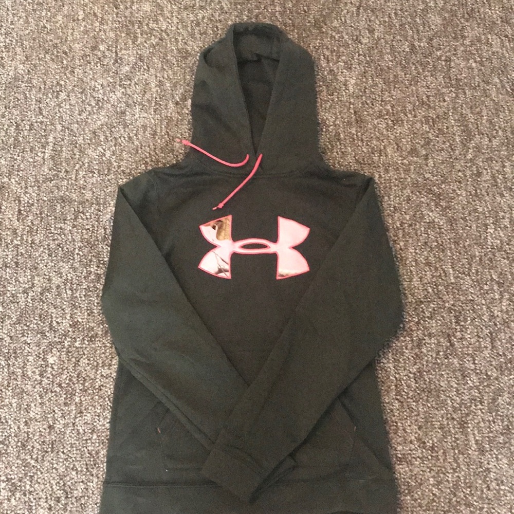 Under Armour Sweatshirt